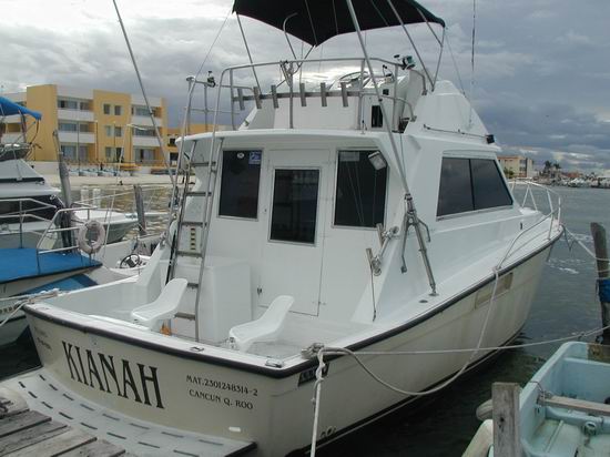 35 pies yatch boat