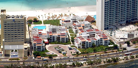 Vista Aerea del Ambiance Villas Kin Ha, Cancun Mexico