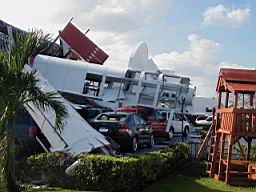 huracan-wilma091.jpg