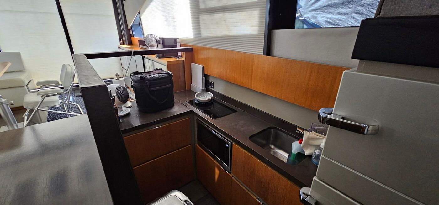 Fairline 60