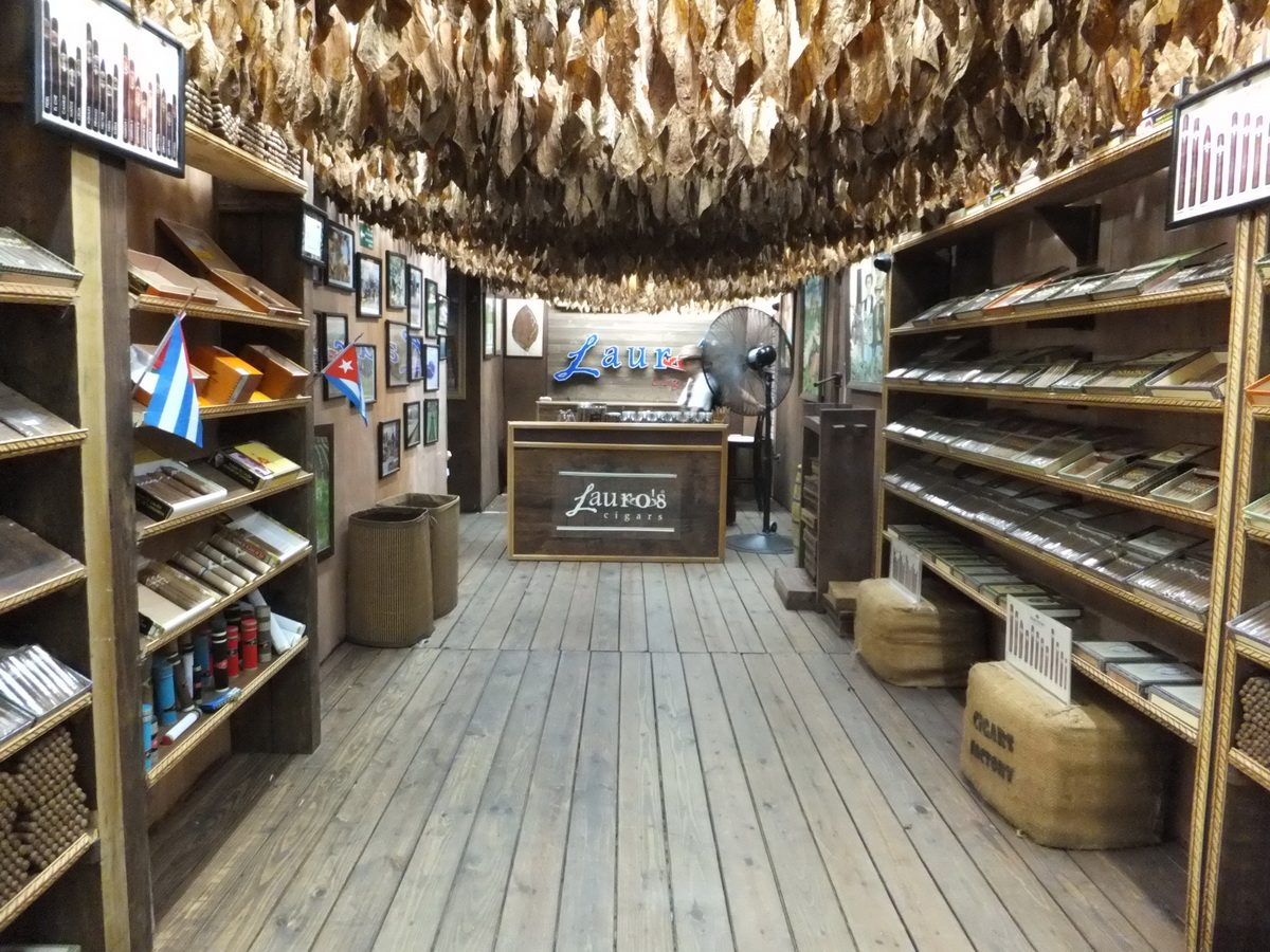 Puros Lauro's House Cigars