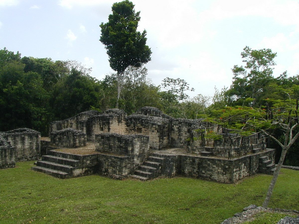 Conjunto palaciego de Kohunlich, sur de Quintana Roo
