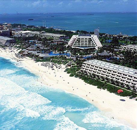Be Smart Oasis Cancun Downtown