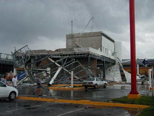 Hurricane Wilma Cancun 2005 Plaza Las Avenidas