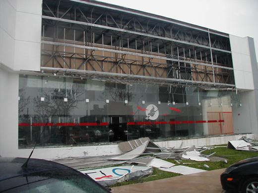 Hurricane Wilma Cancun 2005 Chrysler