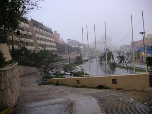 Hurricane Wilma Cancun 2005 