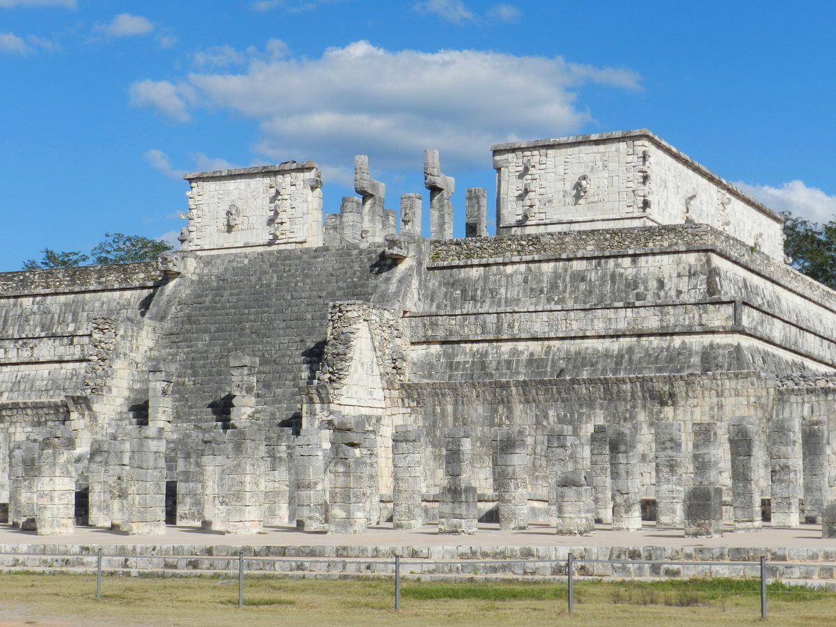 Pirámide maya de Chichén Itzá Yucatán
