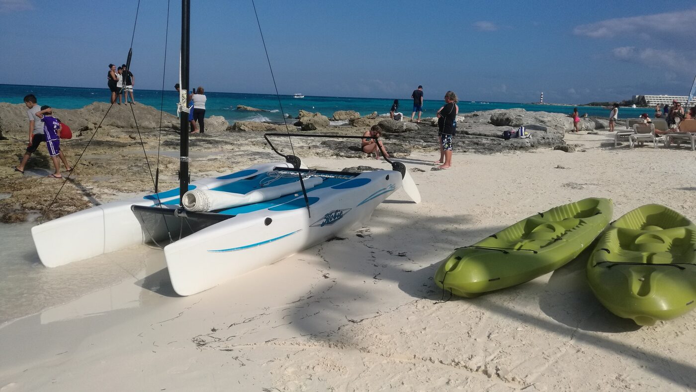 Hobie Cat rental Cancun