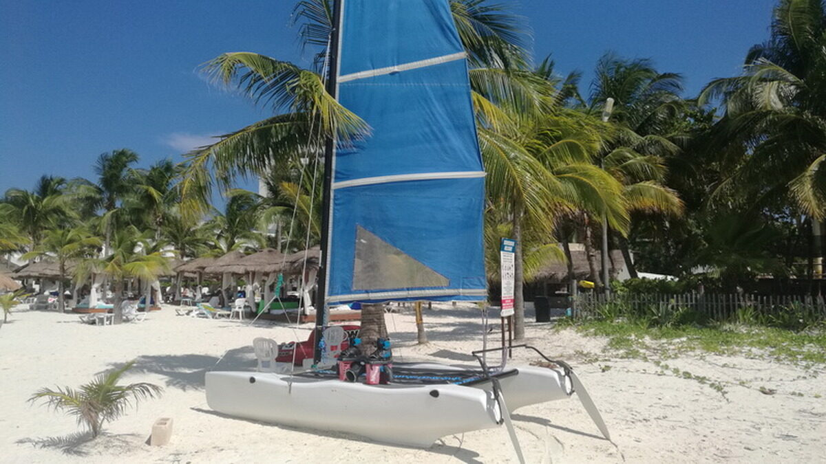 Hobie Cat rental Cancun