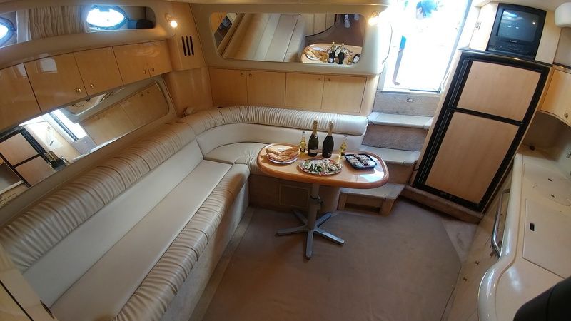 Sea Ray 41 ft Yacht for Rent in Cancun