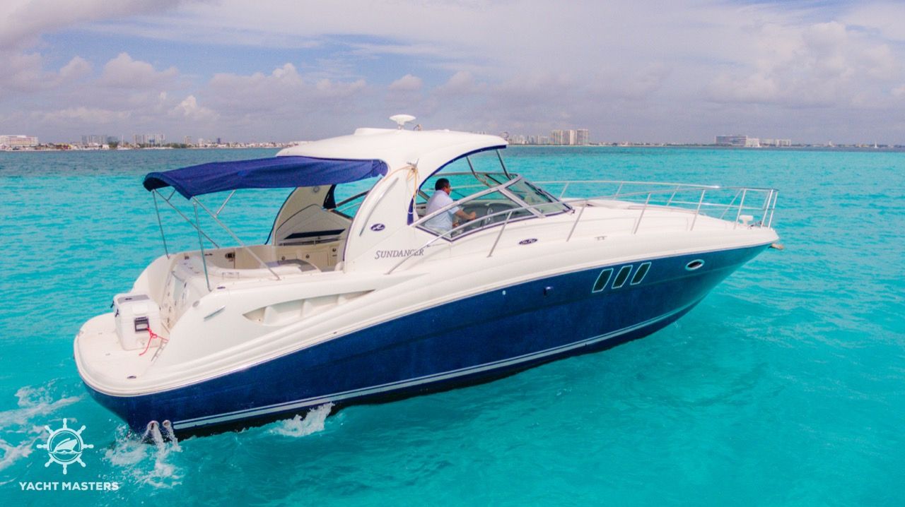 Sea Ray 40 ft Yacht: Budget Option in Cancun