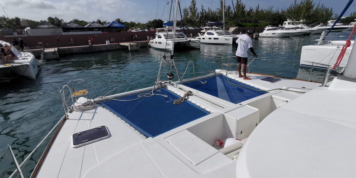 Overnight and long tours on Catamaran
