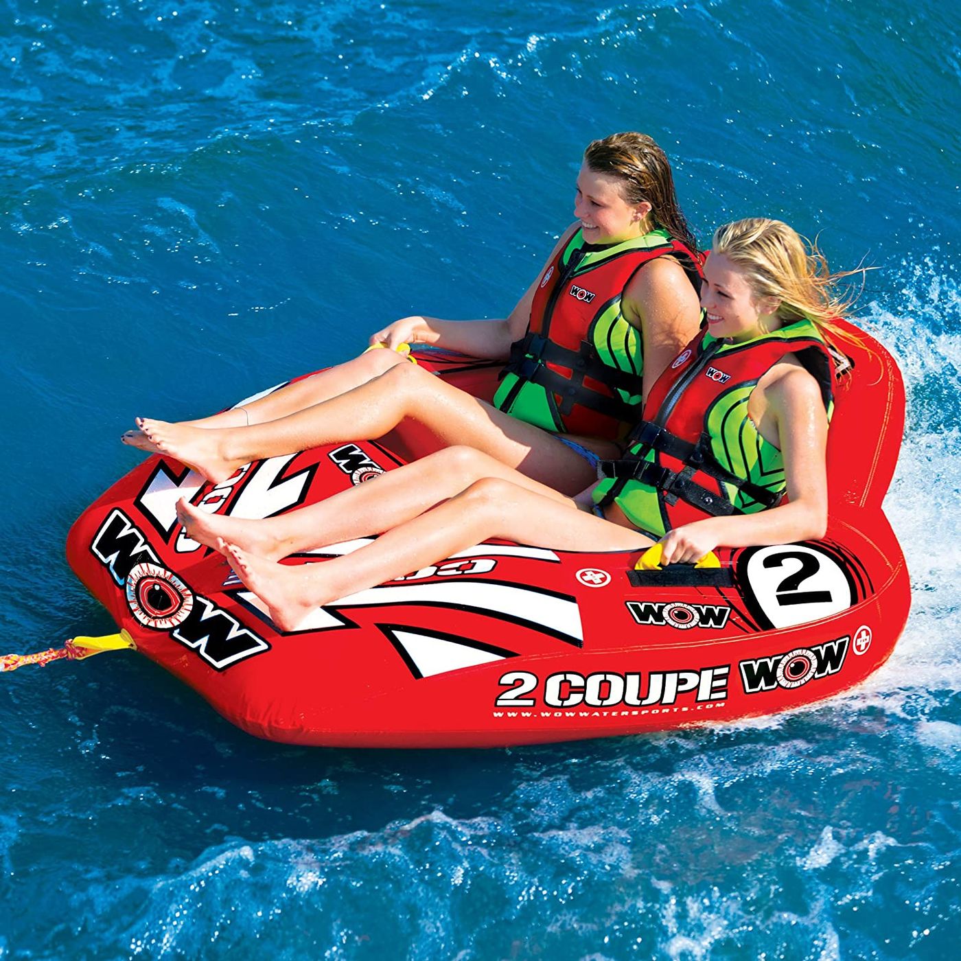Towable tubes water toys with yacht