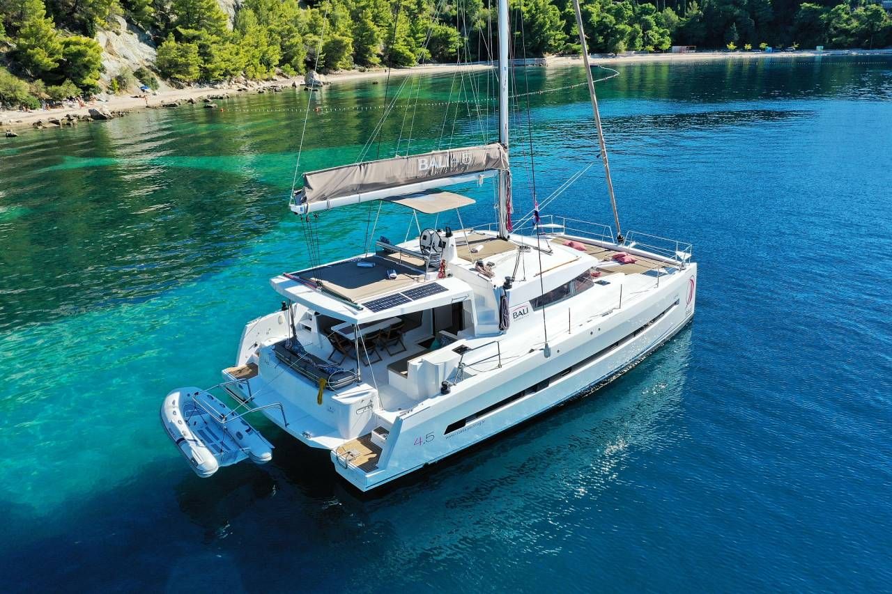 Bali 4.5 Catamaran (45 ft, 2022) in Cancun