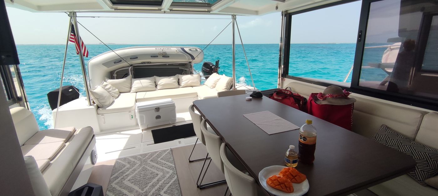 Bali 4.5 Catamaran (45 ft, 2022) in Cancun