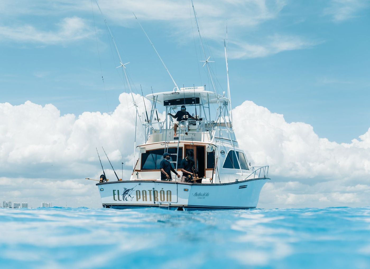 Ocean 48 ft Sportfishing Boat in Cancun