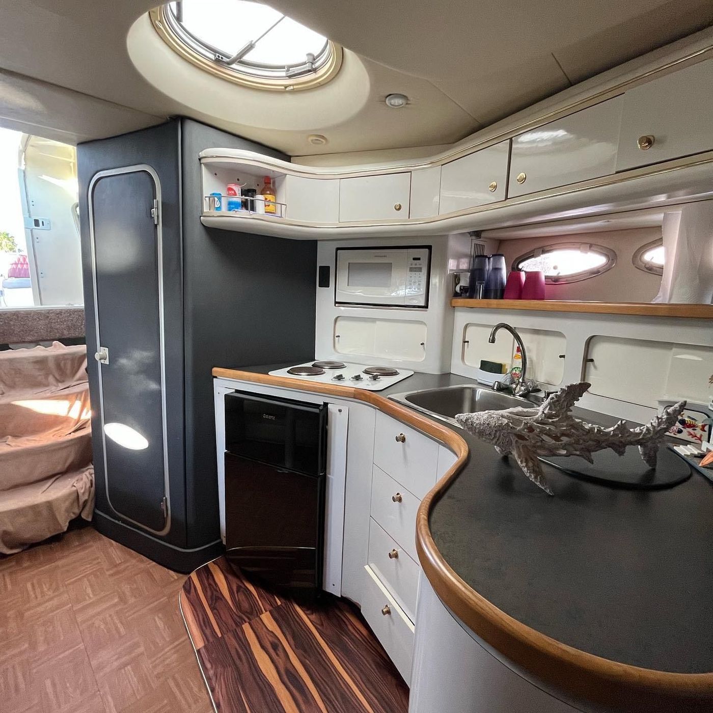 Maxum Yacht for Private Rent in Cancun