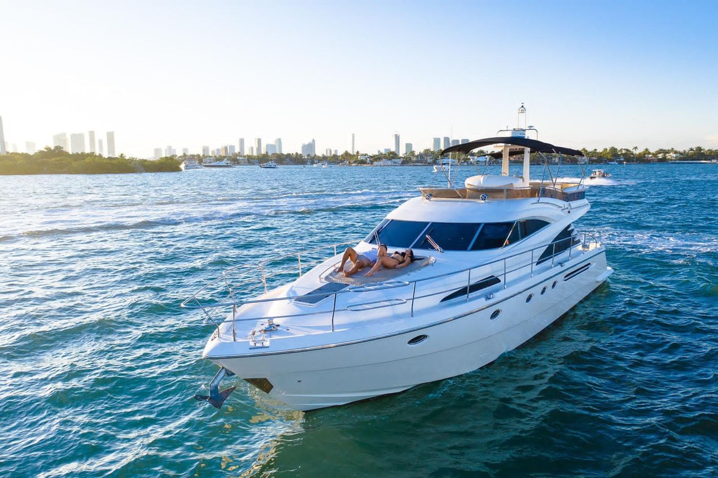 Fairline 68 Luxury Yacht at Playa Mujeres
