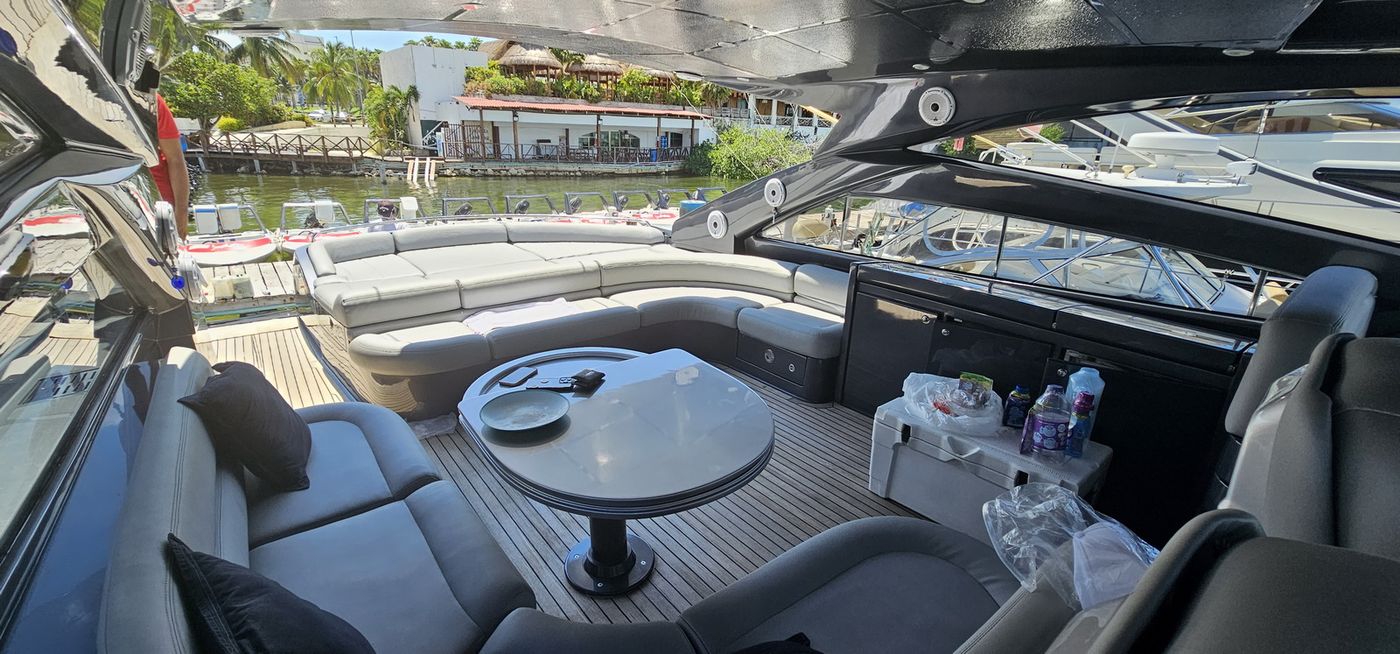 Pershing 60 Luxury Yacht Charter in Cancun