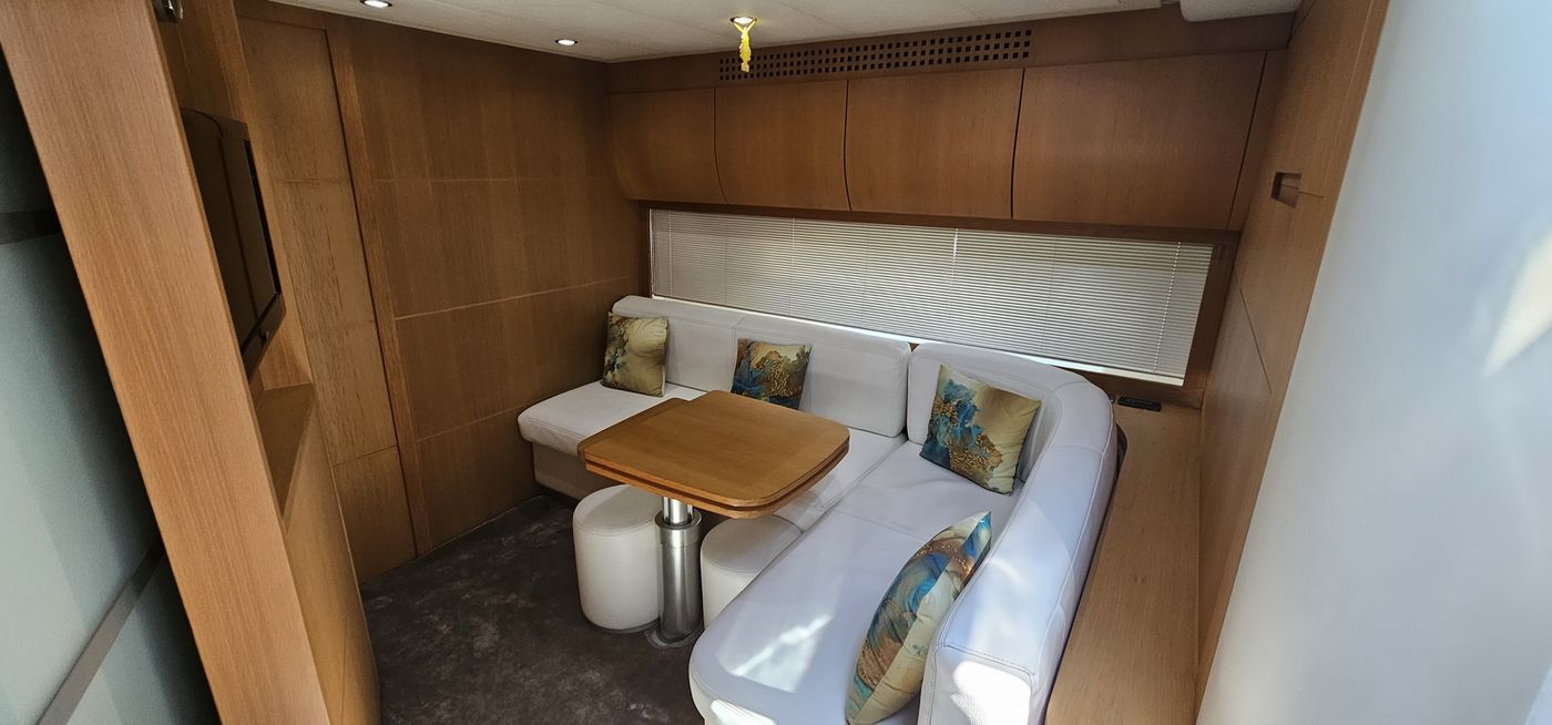 Pershing 60 Luxury Yacht Charter in Cancun