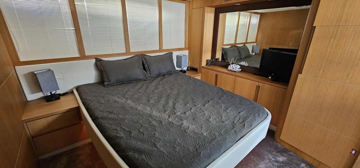 Pershing 60 Luxury Yacht Charter in Cancun